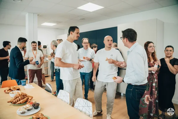 equipe-pause-petit-dejeuner